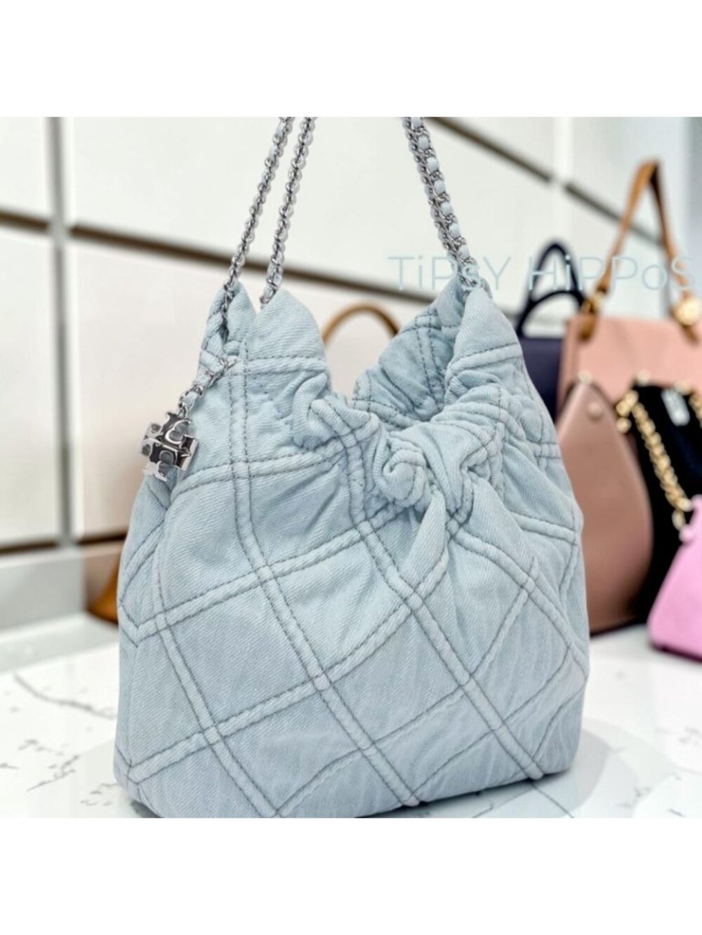 NEW!! TORY BURCH FLEMING SOFT DENIM HOBO BAG/SHOULDER BAG 623T277P - Picture 4 of 9
